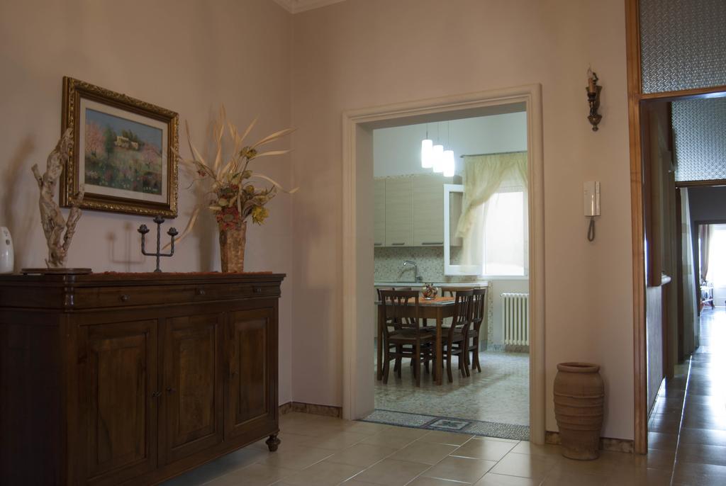 B&B Coste Del Salento San Pietro Vernotico Exterior photo